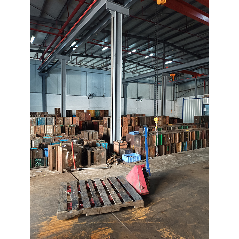 东莞五金模具回收